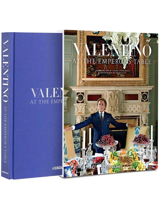 Valentino Garavani - Valentino: At the Emperor's Table